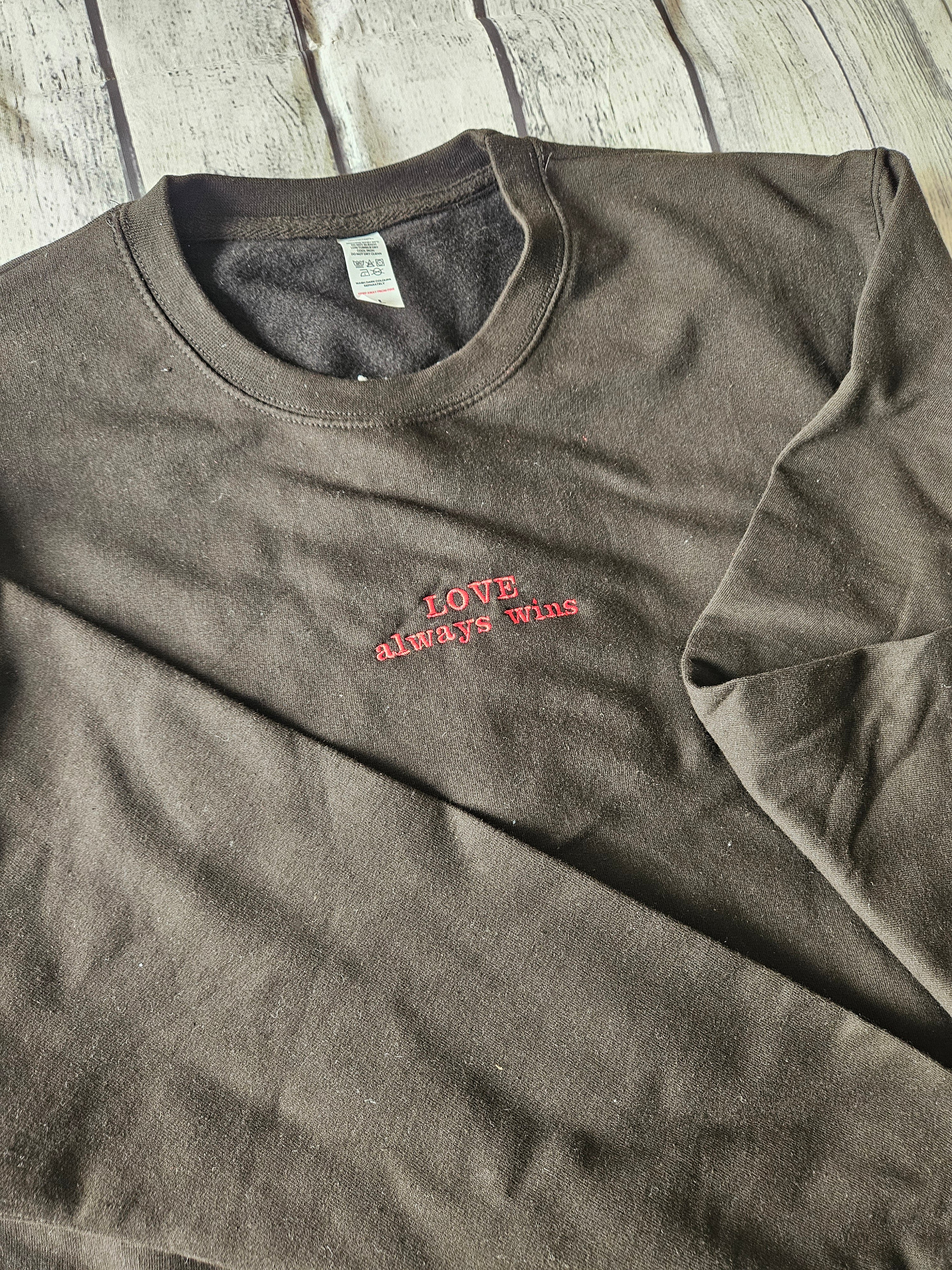 Tic Tac LOVE sweatshirt